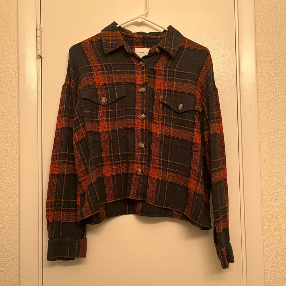 NWOT Cropped Button Up Flannel